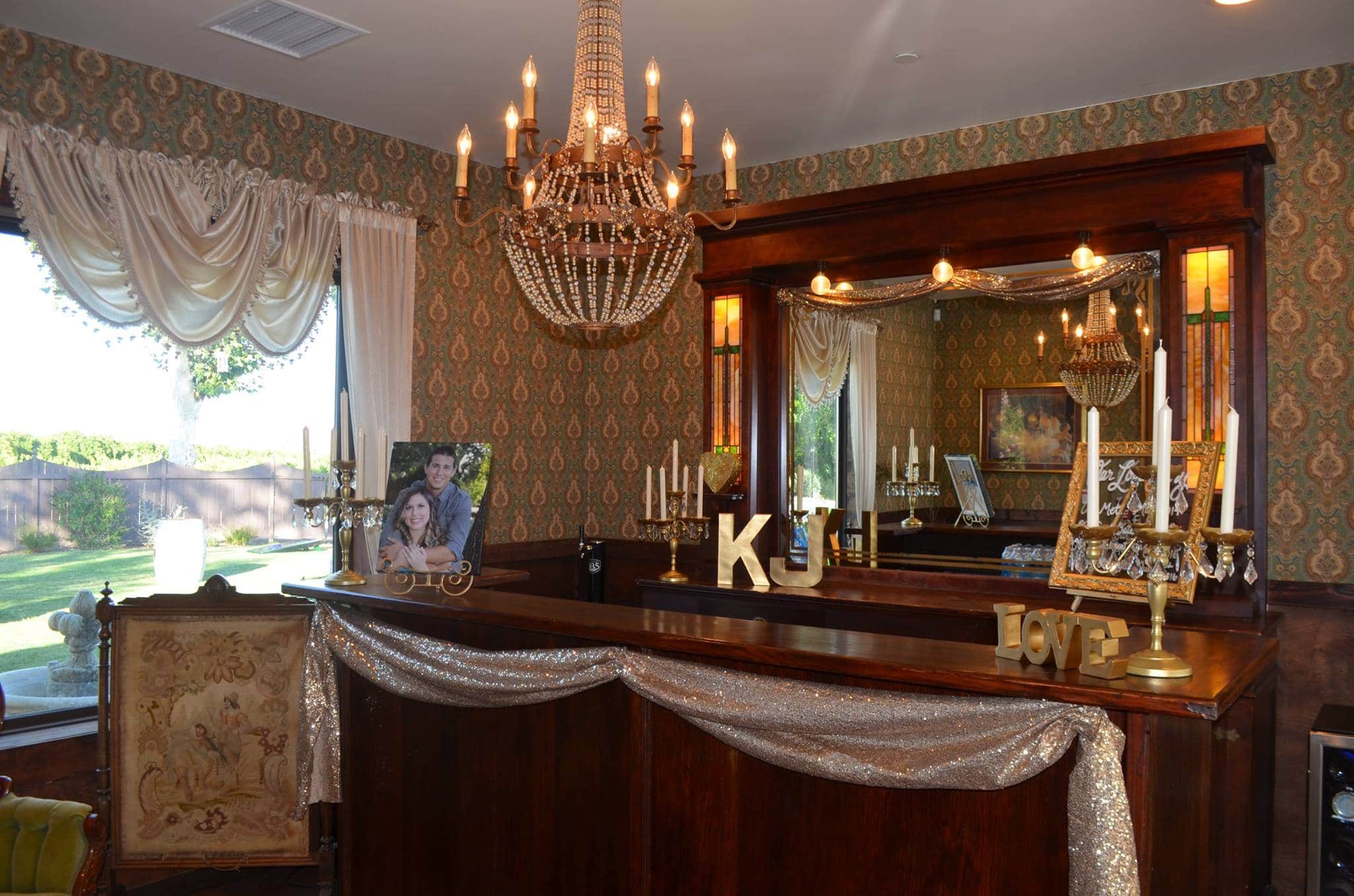 The Bar 1